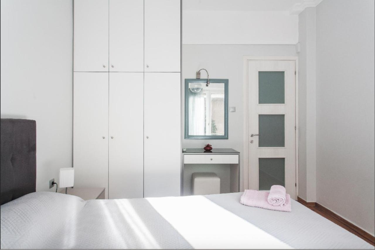 Beautiful Apartment At Plaka Athen Exterior foto